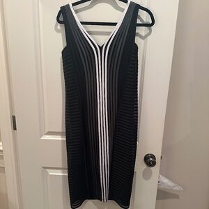 Frank Lyman dress Size 10